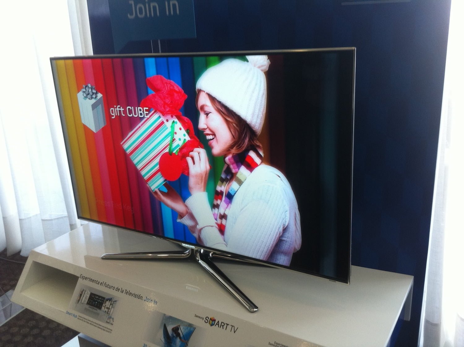 enlace geek: Samsung presenta impresionantes Smart TV - Mi Tv Samsung No Sube El Volumen