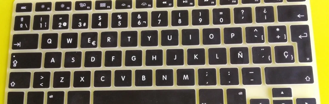 Protector de teclado de silicona para Macbook Retina Display de 15»