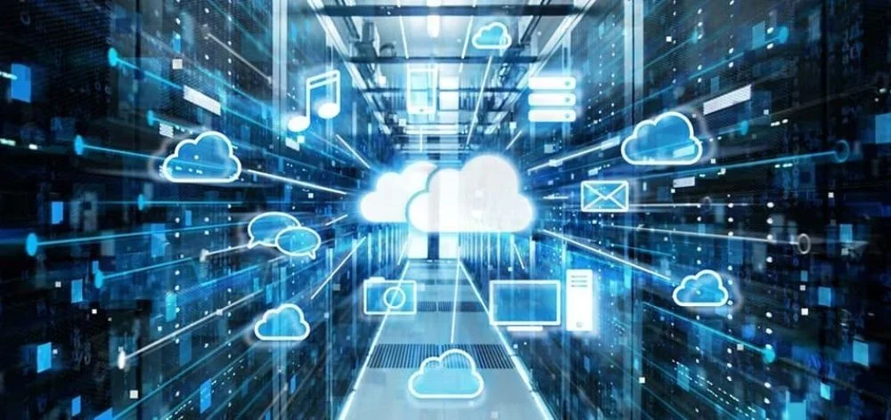 Nubes industriales: Conoce 4 razones por las que debes incluir en tu empresa