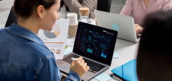soluciones data fabric